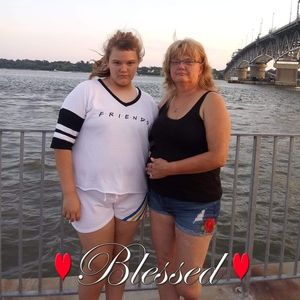 Meet your Posher, Peggy